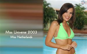 Miss Universe 2003